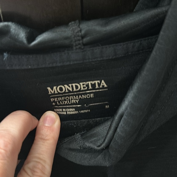 Mondetta Workout Hoodie - Picture 3 of 5